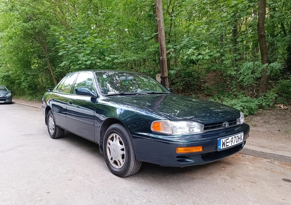 Toyota Camry cena 12000 przebieg: 355000, rok produkcji 1995 z Łódź małe 121
